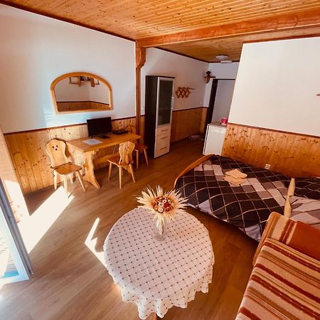 Pension Peklo Trutnov Exterior foto