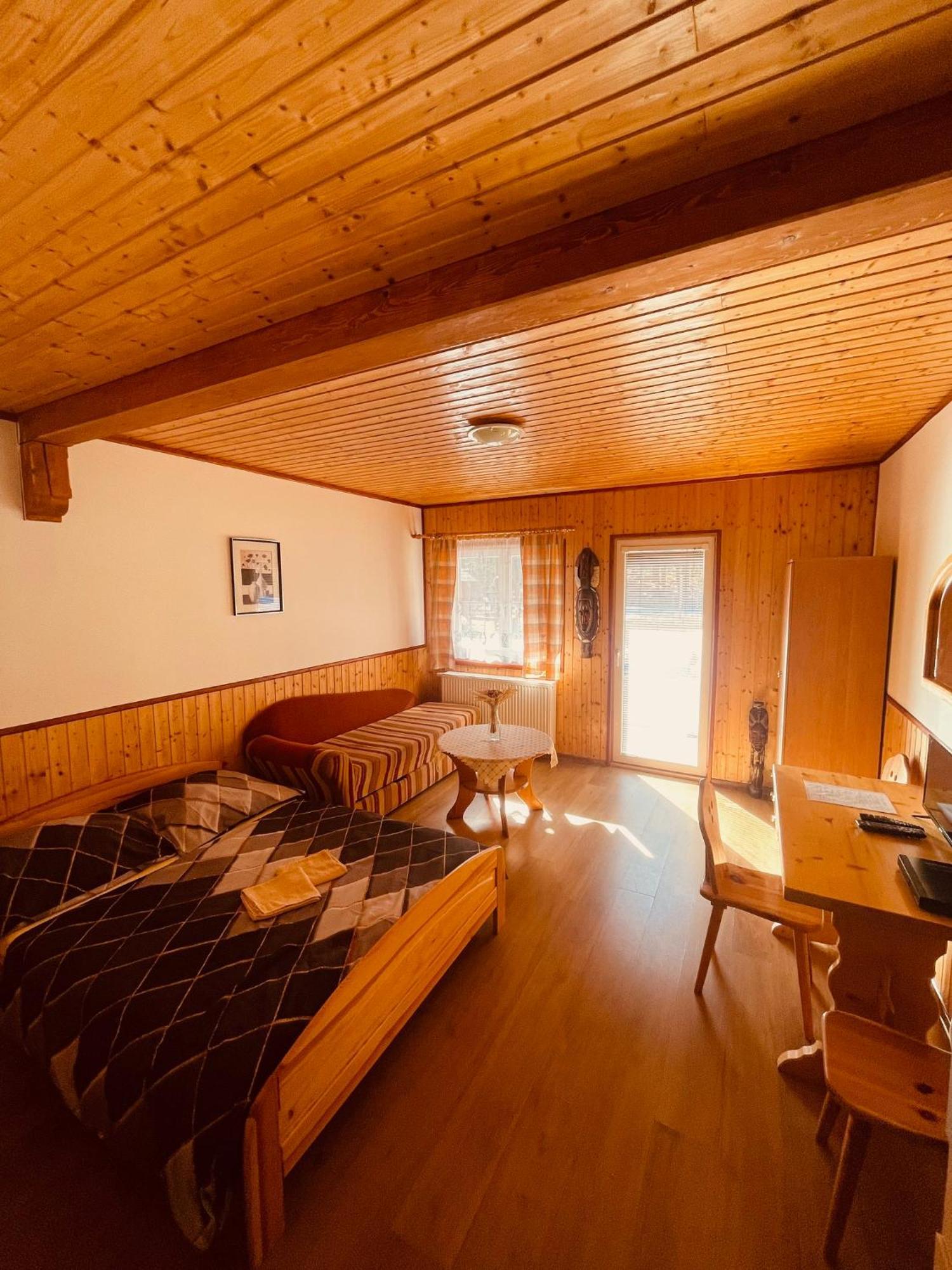 Pension Peklo Trutnov Exterior foto