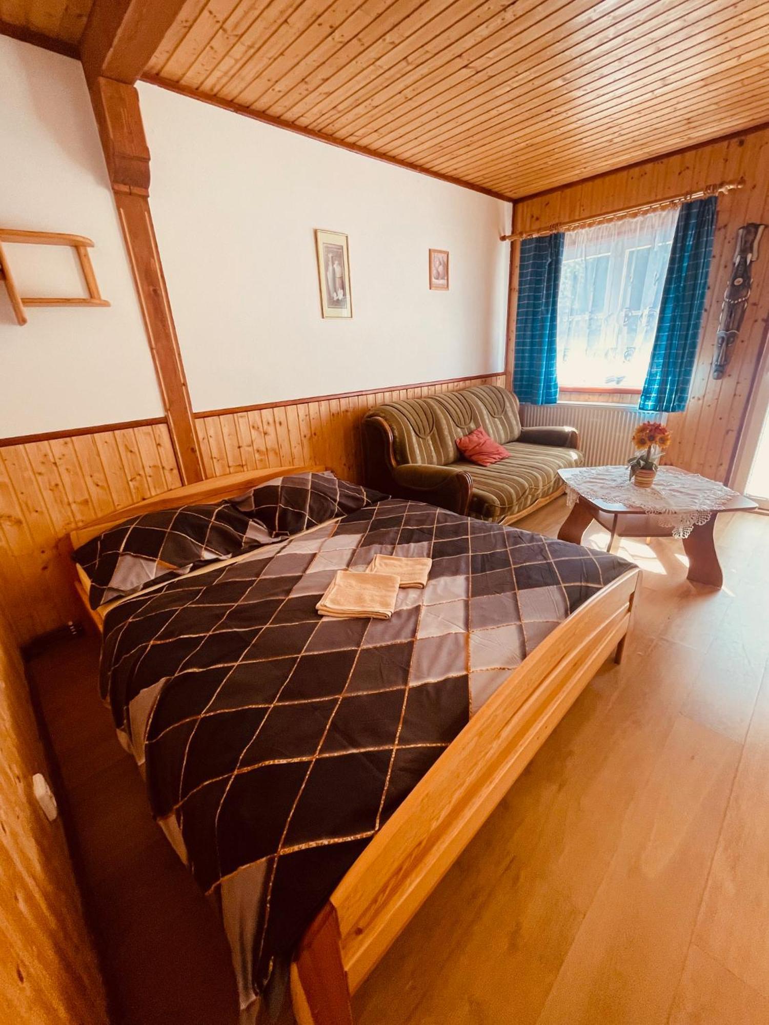 Pension Peklo Trutnov Exterior foto
