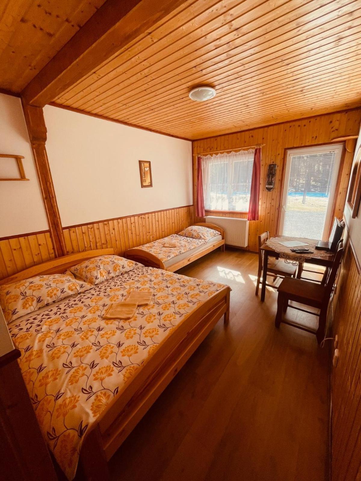 Pension Peklo Trutnov Exterior foto